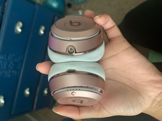 beats wireless rose gold