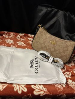 Coach Nolita 20