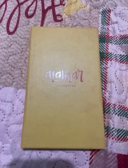 Pallet alamar cosmetics