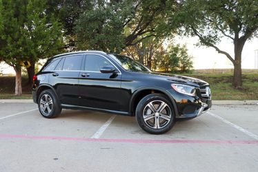 2017 Mercedes-Benz GLC 300