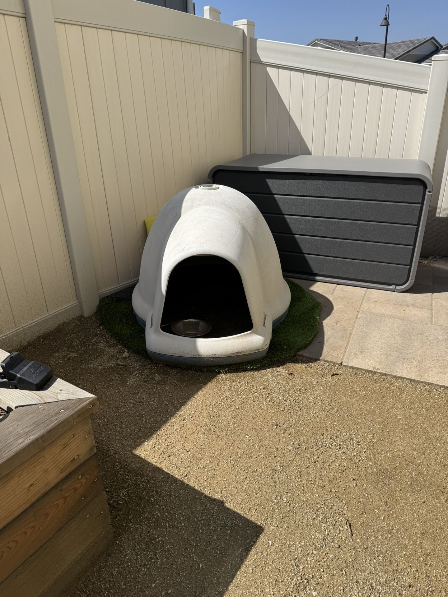 Dog house