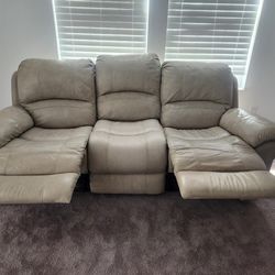 Rooms To Go Sofa For Free