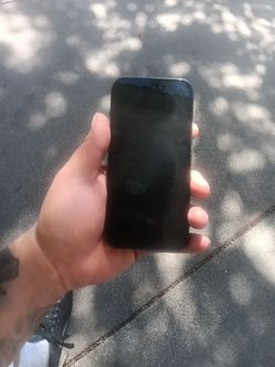 iPhone 15 128 GB At&T