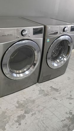 LG set front door washer & electric dryer with warranty delivery available fee depends on address 🏠🛣️🛻