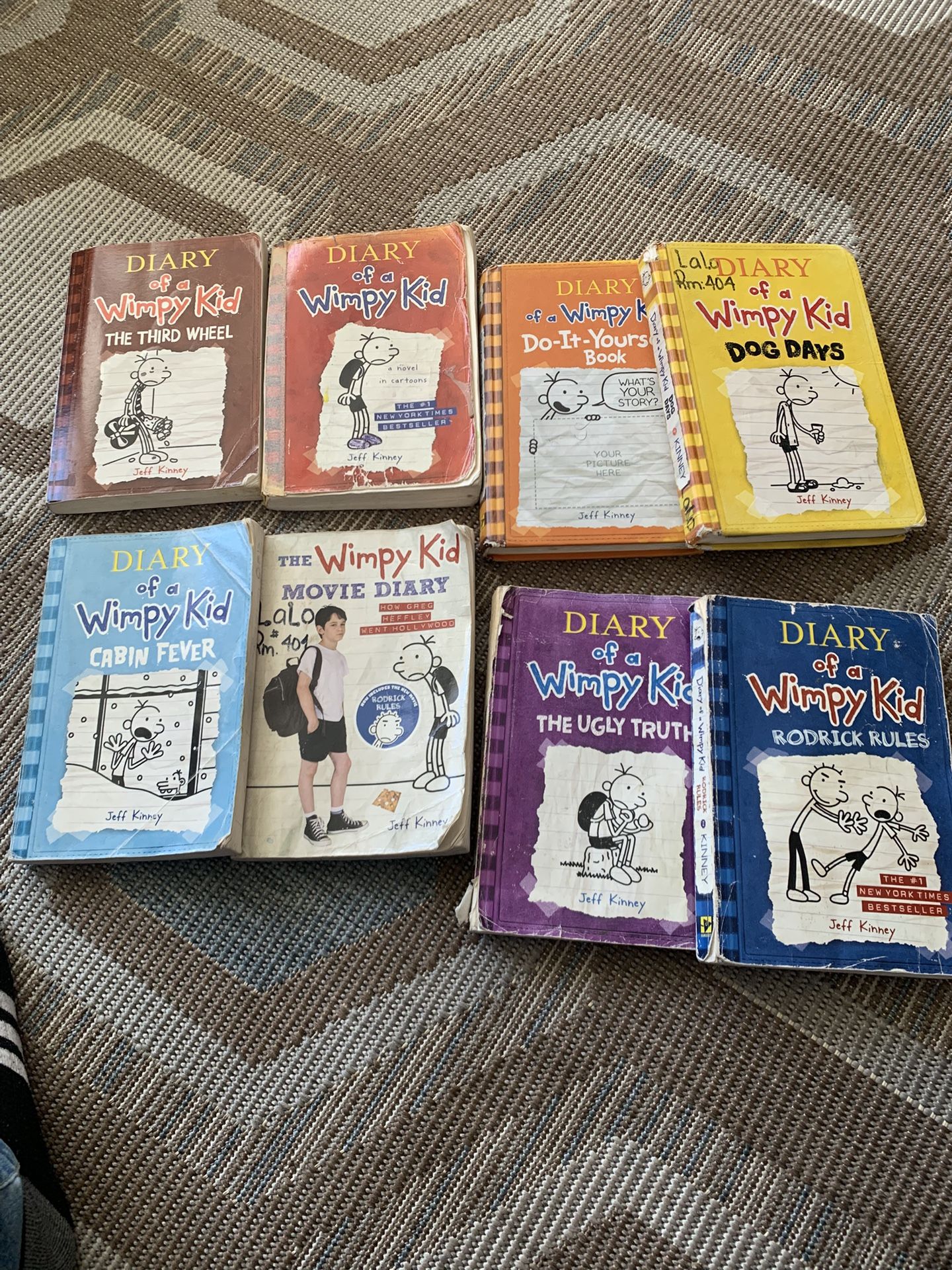 Dairy Of A Wimpy Kid 8 Books For $5