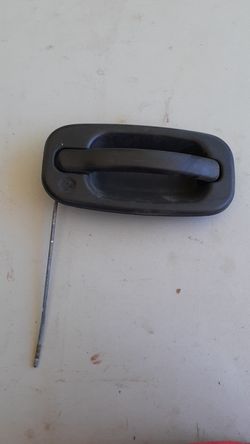 Door handle 2001 Chevy Silverado