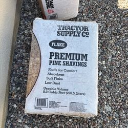 Pine Shavings, 8 cu. ft.