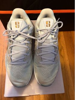 Nike Sabrina 3s (Glacier Blue) Women’s Size 12/ Men’s size 10.5