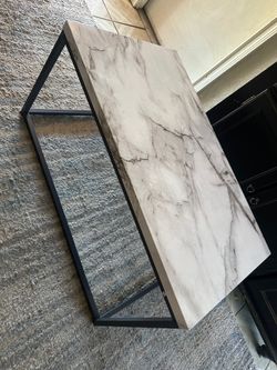 Faux marble coffee table. Read description before messaging.