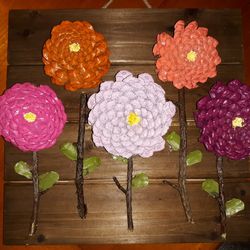 Pine Cone flower plaques 