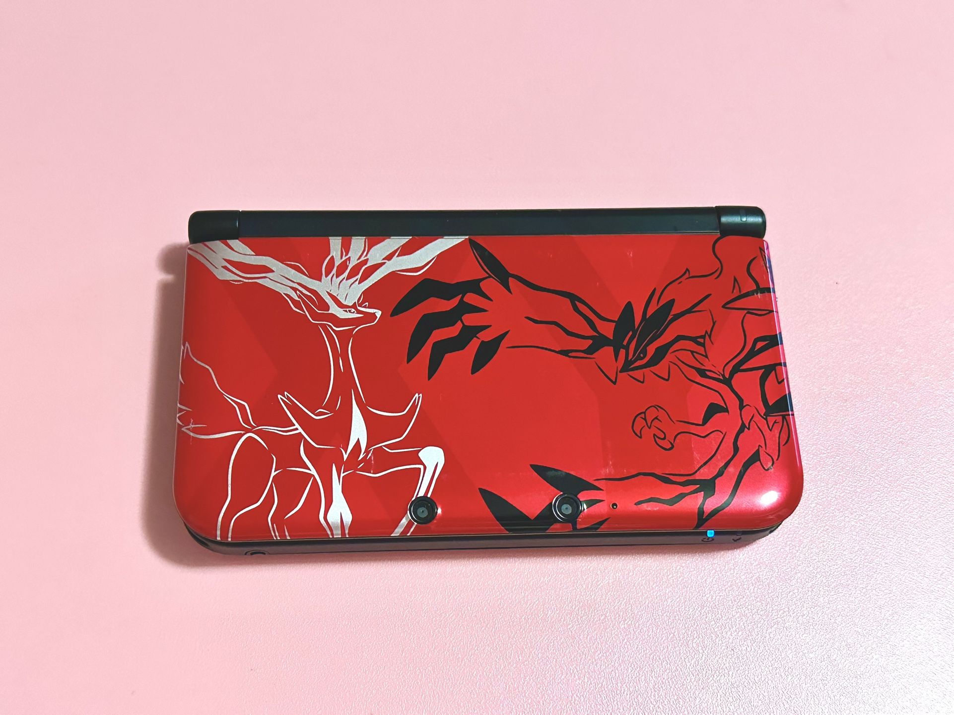 Nintendo 3DS Xl Pokemon (rare)