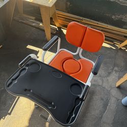 Wheelchair lift transfer aid