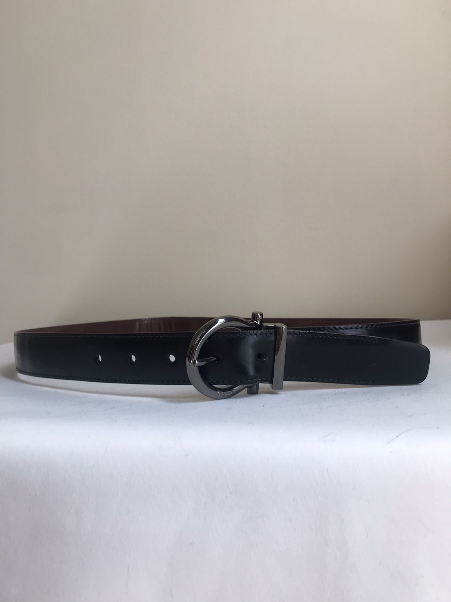 SALVATORE FERRAGAMO Adjustable Black Leather Gancini Buckle Belt Made In Italy