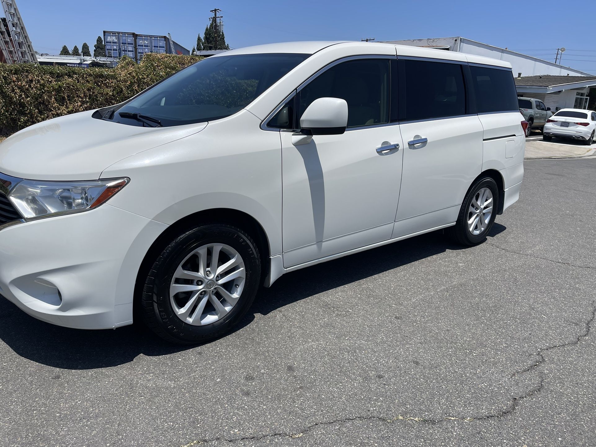 2012 Nissan Quest