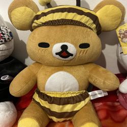 NWT RILAKKUMA BEE Plush