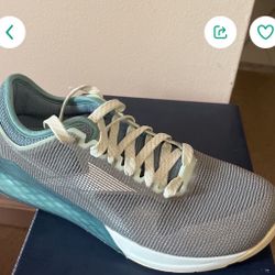 REEBOK NANO WOMAN 9 New $50