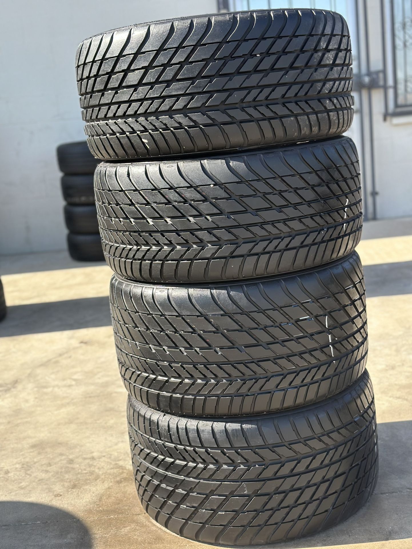 (2) 285/40/17 And (2) 315/35/17