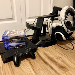 PS4, Games, VR Head Set And Controlls 