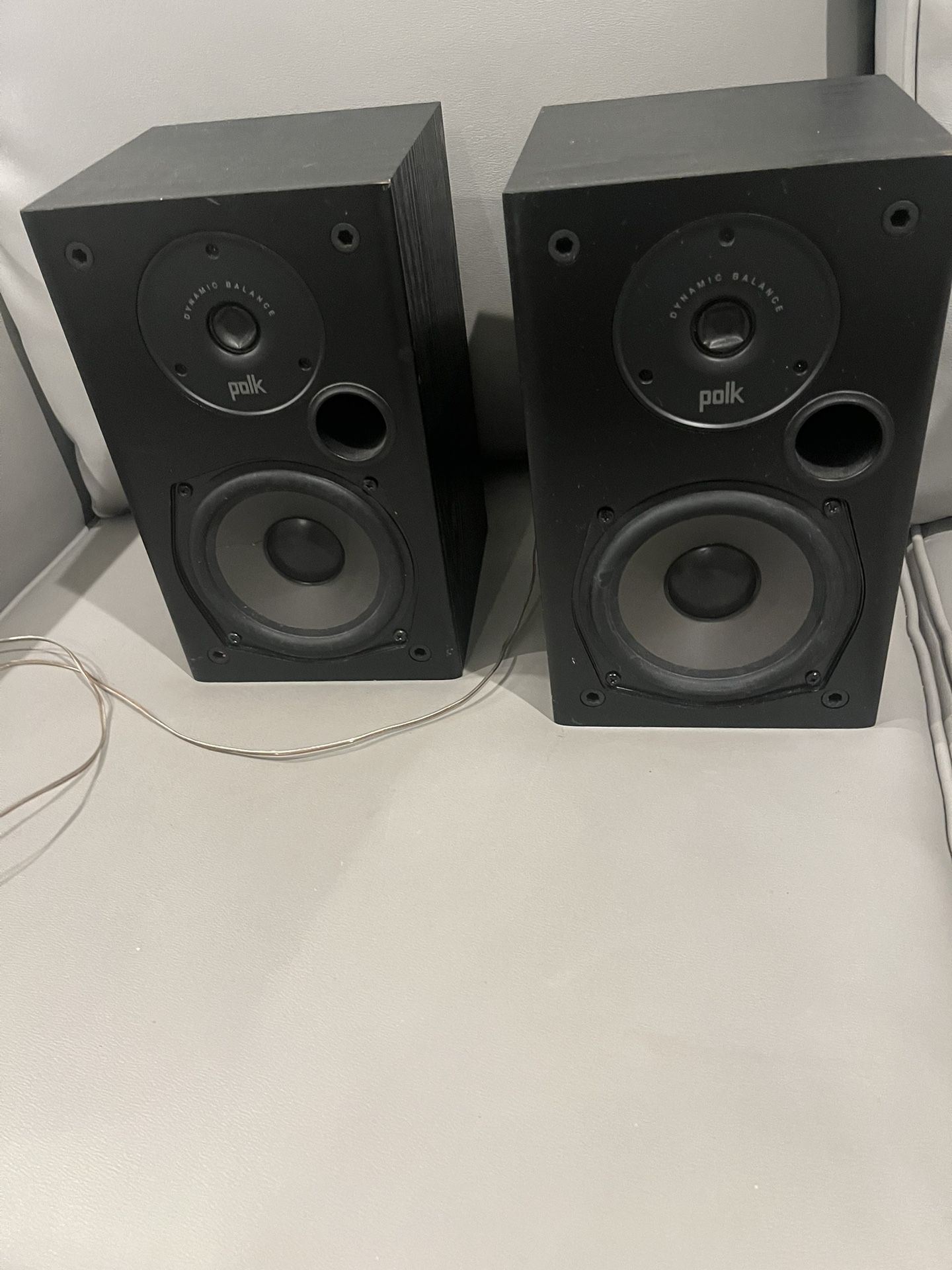 Polk Audio T15 Bookshelfs Speakers