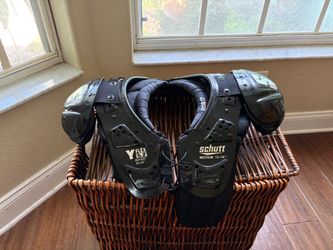 Schutt football shoulder pads