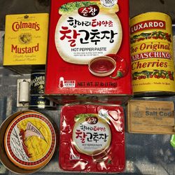 Old Tin Metal Decoration 