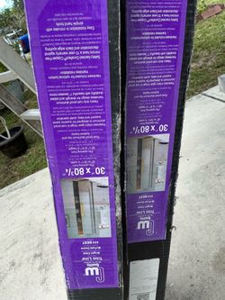 Bi-fold closet doors
