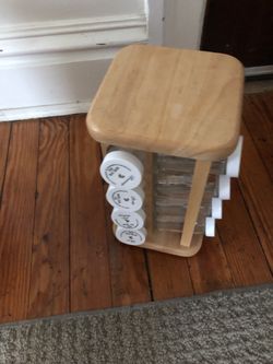Turntable spice rack