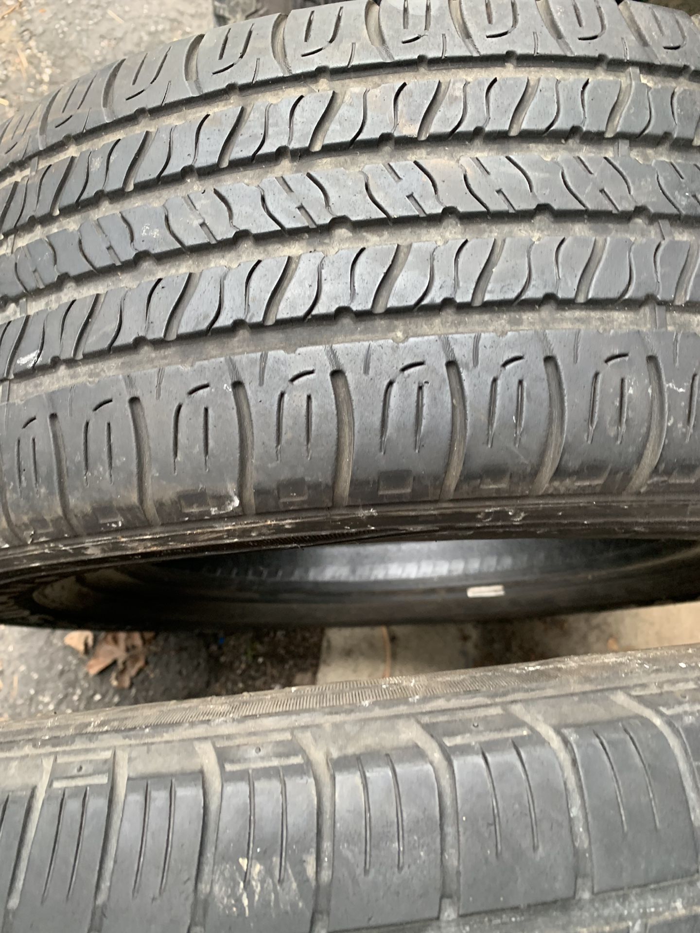 275/55/ 20. Set of 2. Used tires.
