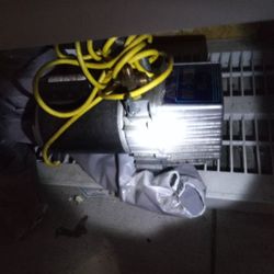 DV 142n Vacuum Aip Pump