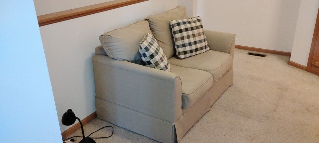 Love Seat with Hideaway Bed