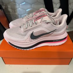 Nike AirMax Pegasus Premium 