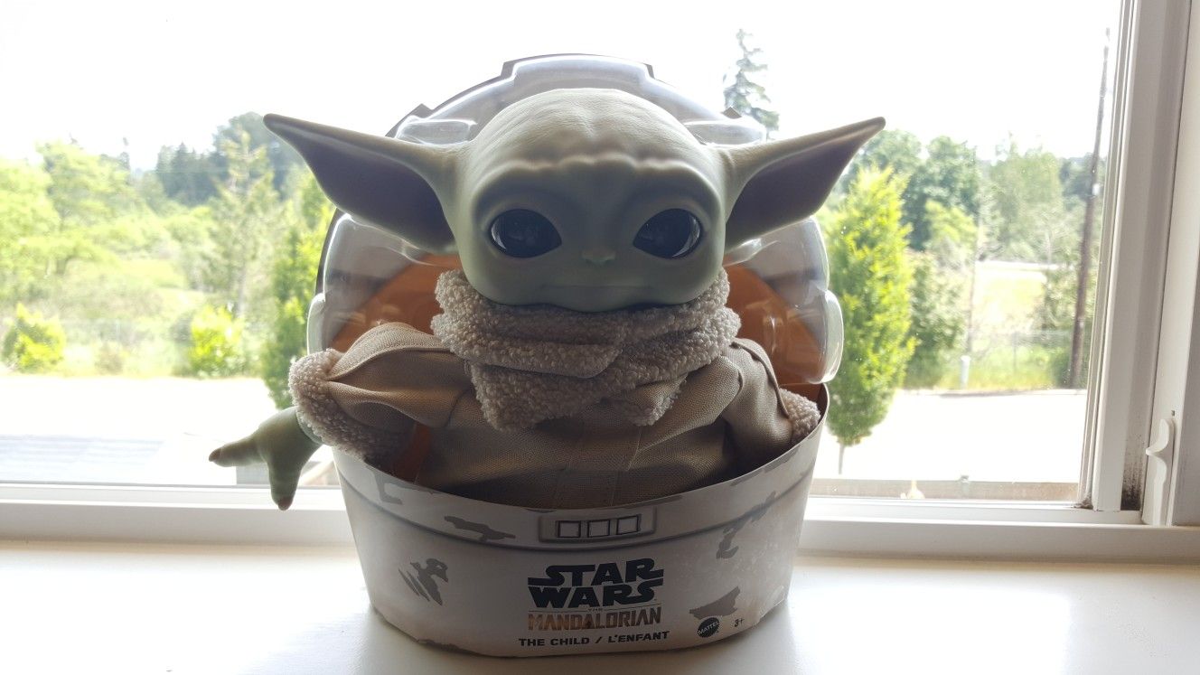 Baby yoda, star wars. 11 inch plush doll