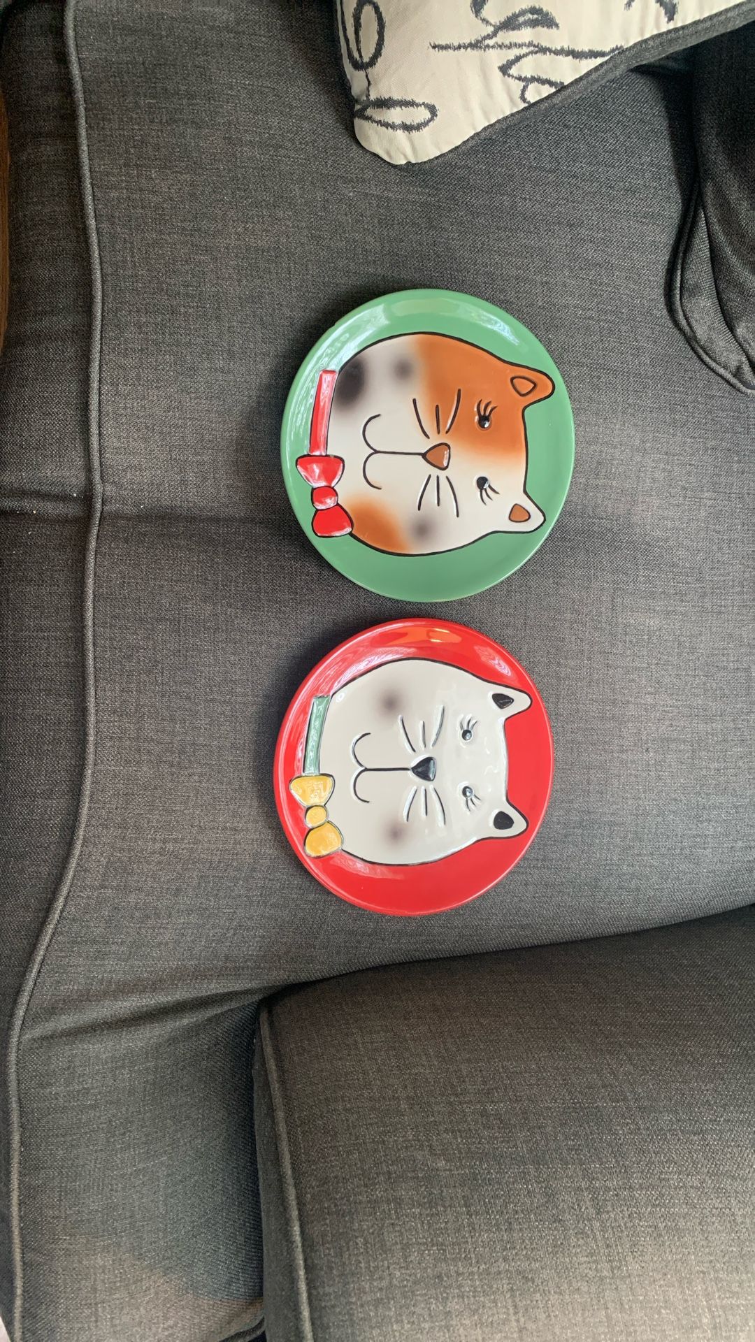 Dept 56 7” Cat Plates