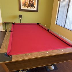 DELTA Pool Table - GREAT CONDITION