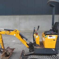 Bobcat E08