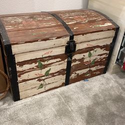 Vintage Wood chest