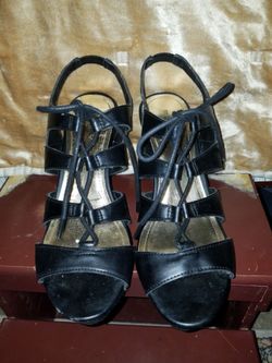 Black Strappy Lace-Up Heeled Sandals Sz 8