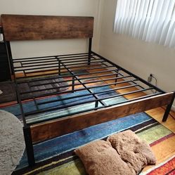 Sturdy Queen Bed Frame 