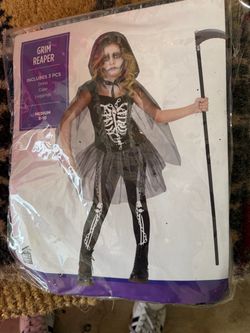 Girl’s custom!