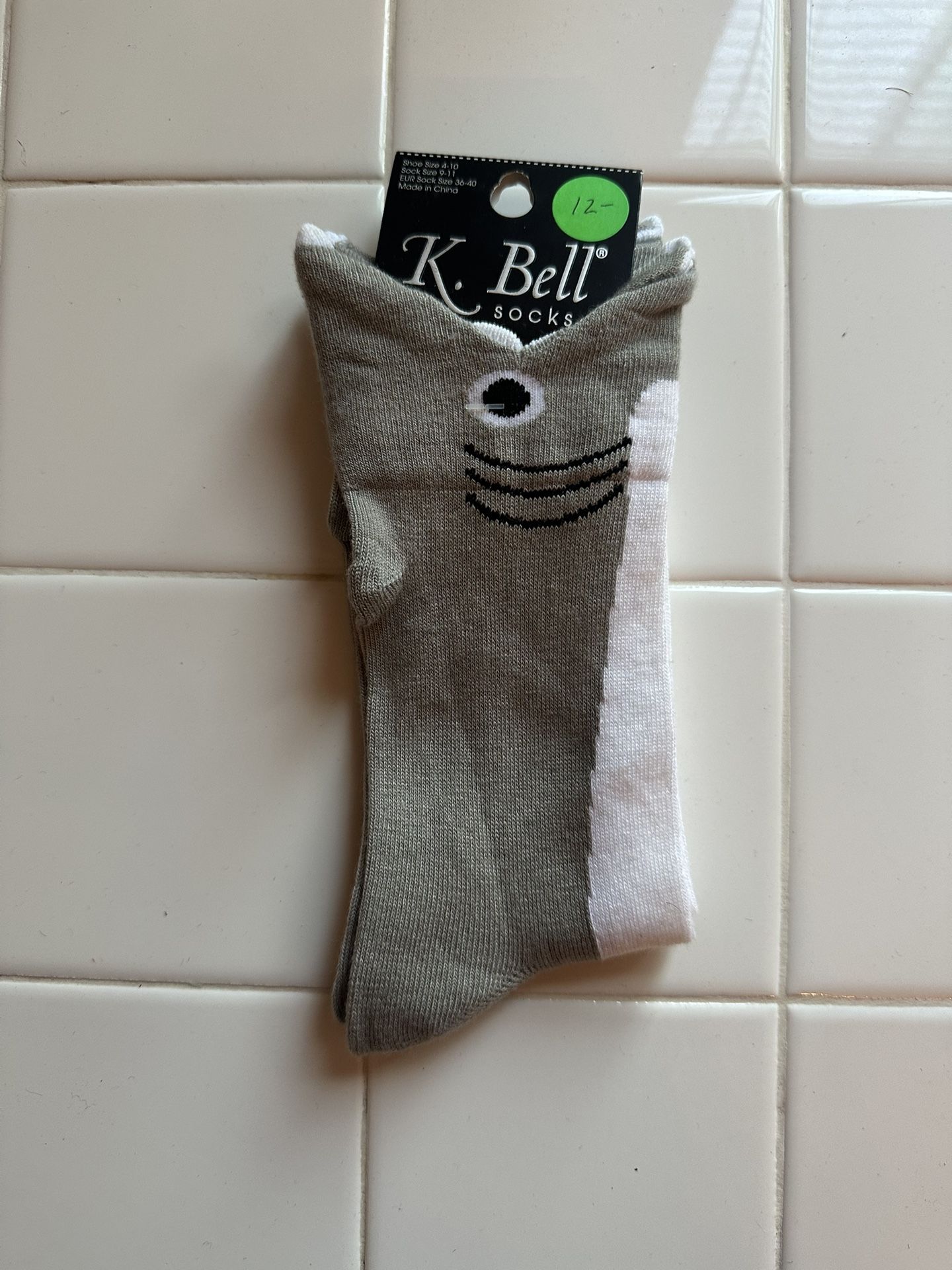 SOCKS - Cute shark Socks 🦈