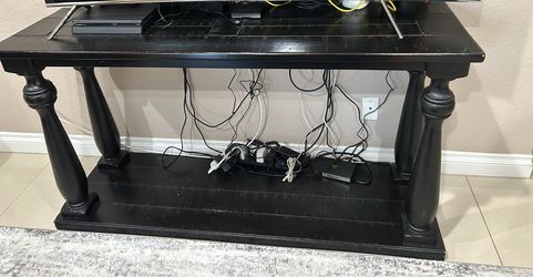 Black TV Stand
