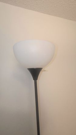 Floor lamp