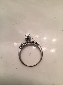 10k white gold ring