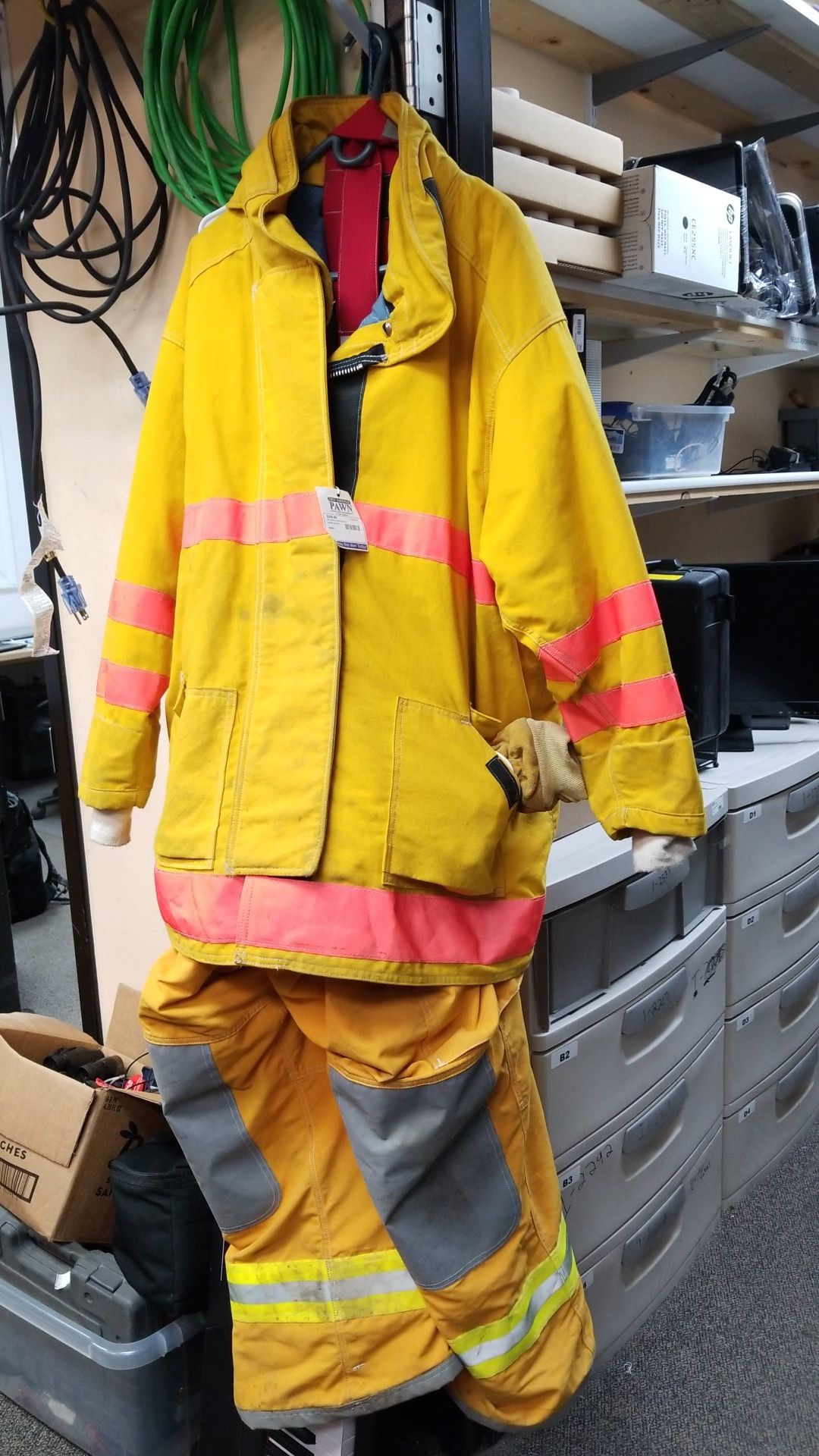 Quaker Safety Fire Suit