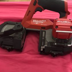 Milwaukee Band Saw