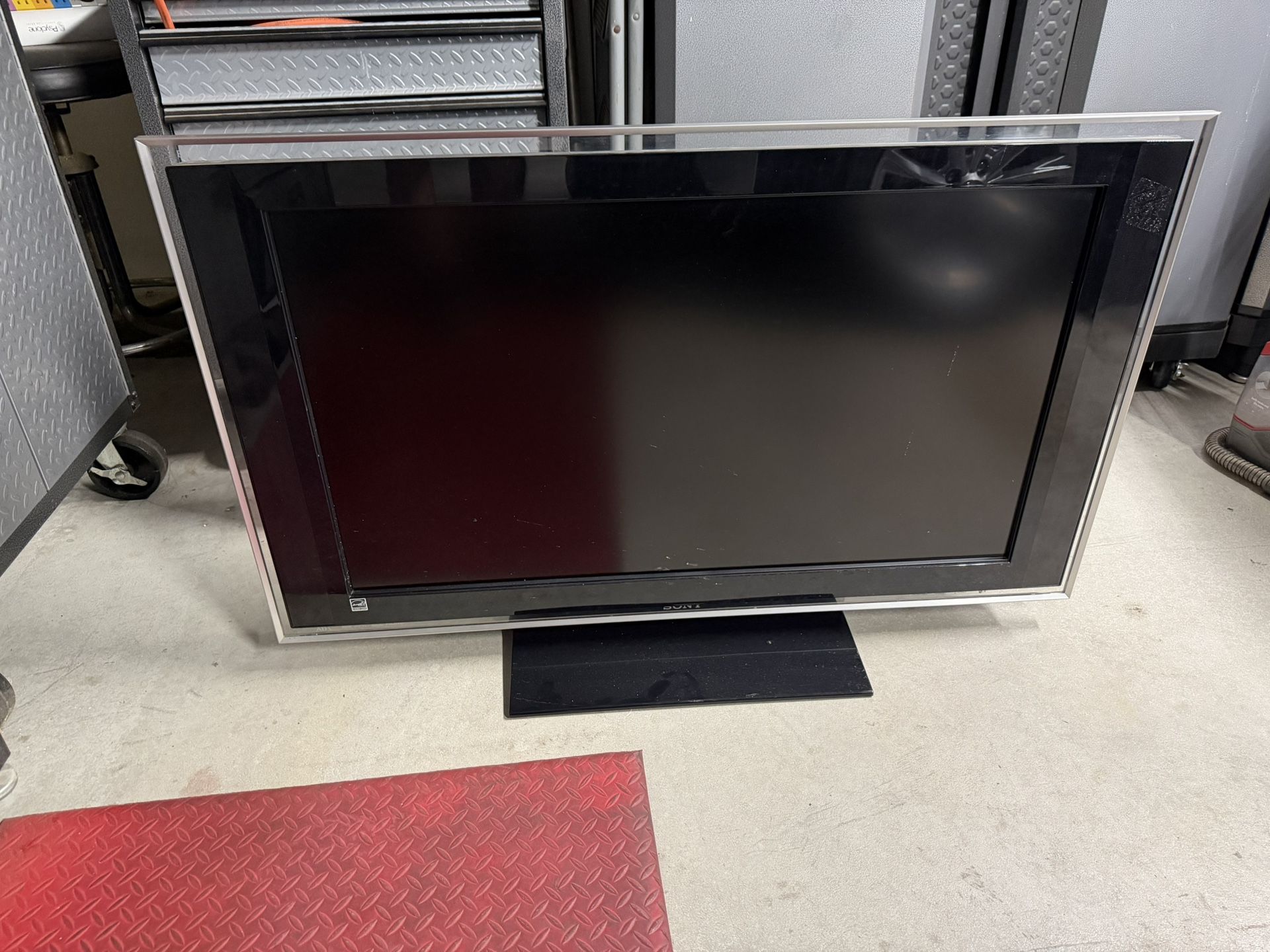 Sony 40 Inch LCD Display
