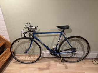 10 Speed Raleigh Road Bike