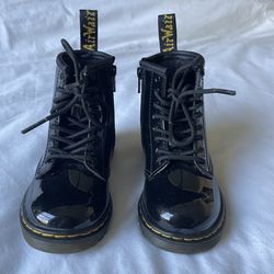 Toddler  Dr. Martens Boots Size 7