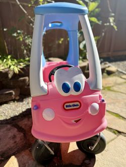 🚗💗 Little Tikes Cozy Coupe (Pink & Blue) – $25