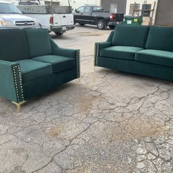 Sale! New Sofa And Loveseat Set Made In The USA 🇺🇸 (was $1350, Now $899)